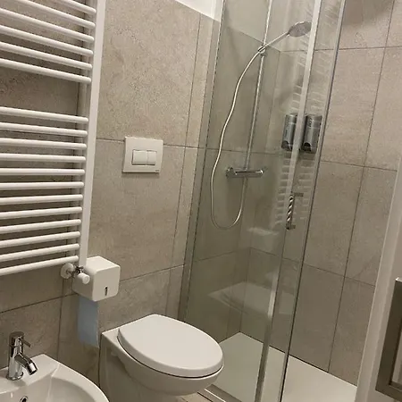 公寓 Fiori Catene Tra Le Torri *