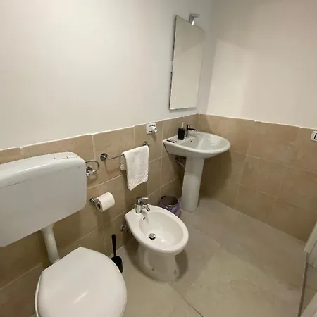 公寓 Fiori Catene Tra Le Torri