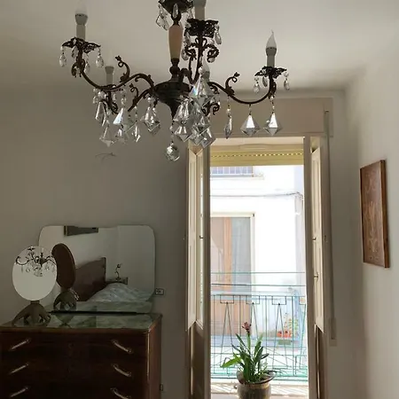 公寓 Fiori Catene Tra Le Torri *