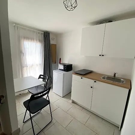 Fiori Catene Tra Le Torri