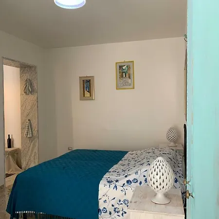 Fiori Catene Tra Le Torri