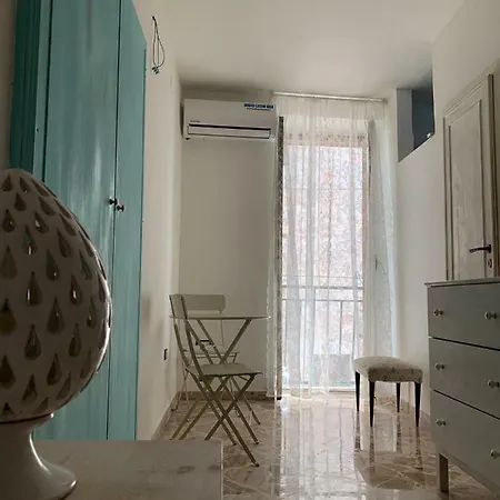 Fiori Catene Tra Le Torri Lägenhet