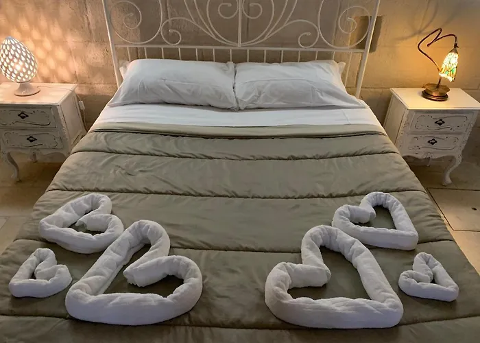 Fiori Catene Tra Le Torri *