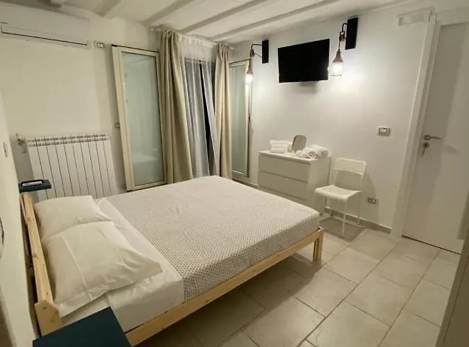 Apartament Fiori Catene Tra Le Torri