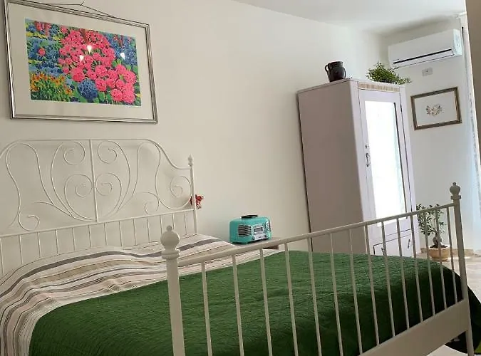 Apartament Fiori Catene Tra Le Torri